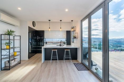 Photo of property in 60 Earls Road, Saint Clair, Dunedin, 9012