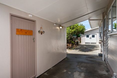 Photo of property in 27 Alexander Avenue, Onekawa, Napier, 4110