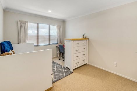 Photo of property in 23 Seneca Court, Golflands, Auckland, 2013