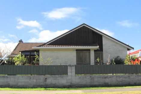 Photo of property in 33 Ngarimu Crescent, Taradale, Napier, 4112