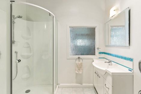 Photo of property in 63 Bayswater Avenue, Bayswater, Auckland, 0622