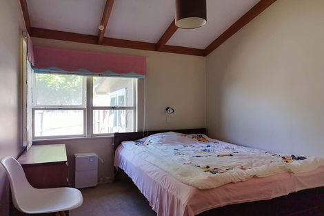 Photo of property in 77 Beechdale Crescent, Pakuranga Heights, Auckland, 2010