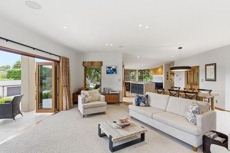 Photo of property in 113d Taylors Mistake Road, Scarborough, Christchurch, 8081