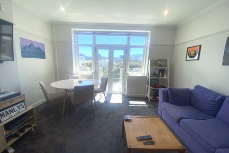Photo of property in Fountain Court, 3/48 Oriental Parade, Oriental Bay, Wellington, 6011