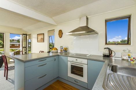 Photo of property in 1/112 Stredwick Drive, Torbay, Auckland, 0630