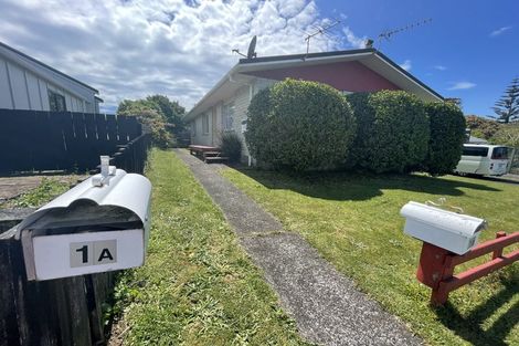 Photo of property in 1 Cassia Place, Bell Block, New Plymouth, 4312