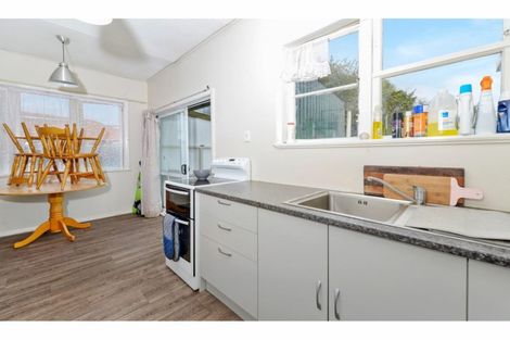 Photo of property in 4 Kotare Street, Glenholme, Rotorua, 3010