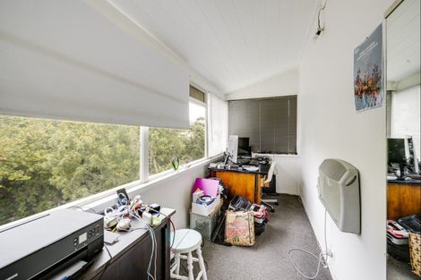 Photo of property in 8 France Road, Bluff Hill, Napier, 4110