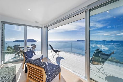 Photo of property in 217 Paku Drive, Tairua, 3508