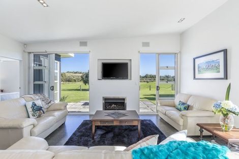 Photo of property in 152 Mangatawhiri Road, Omaha, Warkworth, 0986