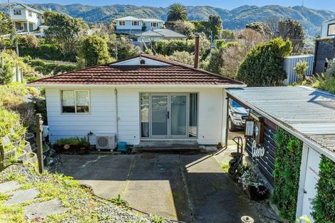 Photo of property in 12b Bell Street, Tawa, Wellington, 5028