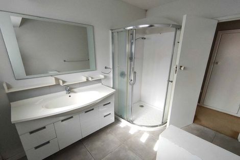 Photo of property in 1/32a Alfriston Road, Manurewa East, Auckland, 2102