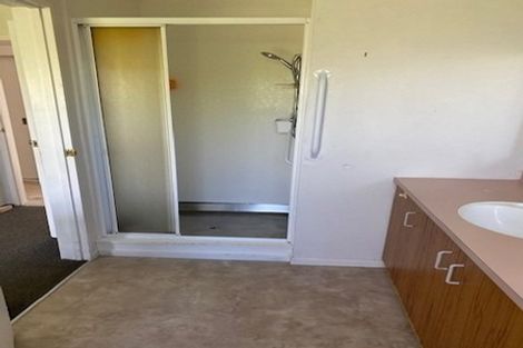 Photo of property in 10 Ted Harpur Place, Onekawa, Napier, 4110