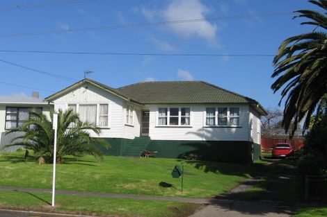 Photo of property in 215 Bairds Road, Otara, Auckland, 2023