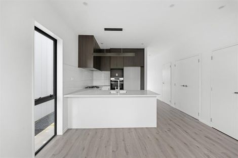 Photo of property in 143 Grove Road, Papakura, 2110