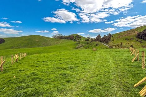 Photo of property in 288 Dimmock Road, Waitakaruru, 2471