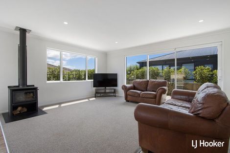 Photo of property in 18 Moet Crescent, Waihi Beach, 3611