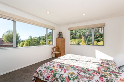 Photo of property in 76a Bowenvale Avenue, Cashmere, Christchurch, 8022