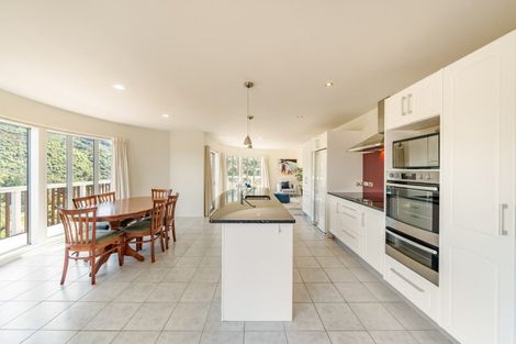 Photo of property in 23 Garrett Place, Riverstone Terraces, Upper Hutt, 5018