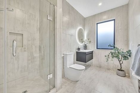 Photo of property in 4 Wheki Place, Swanson, Auckland, 0614