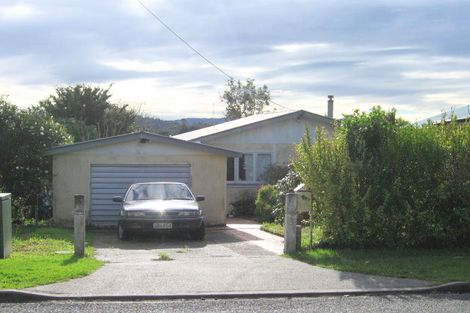 Photo of property in 12 Foster Crescent, Snells Beach, 0920