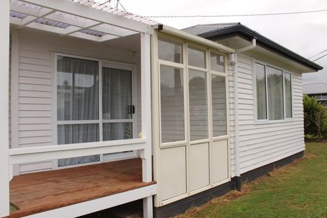 Photo of property in 16 Montrose Road, Waihi, 3610