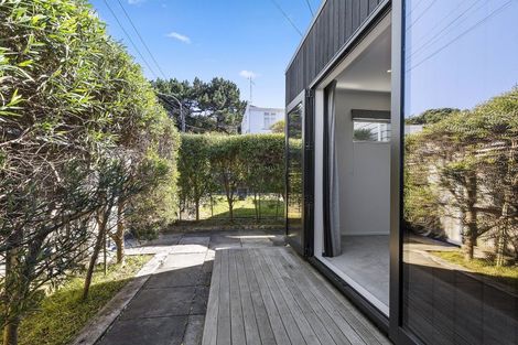 Photo of property in 3 Glamis Avenue, Strathmore Park, Wellington, 6022