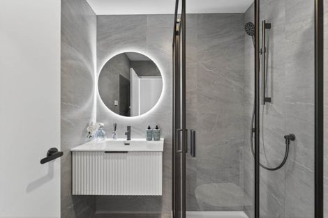 Photo of property in 13/10 Ngaroma House Drive, Hobsonville, Auckland, 0616