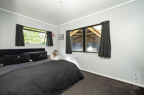 Photo of property in 836 Old North Road, Waimauku, 0882