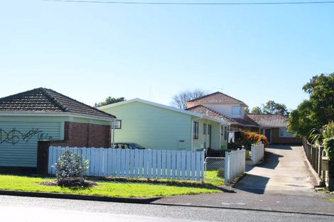 Photo of property in 1/6 John Street, Mangere East, Auckland, 2024
