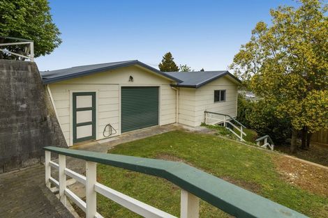 Photo of property in 16 The Drive, Brookfield, Tauranga, 3110