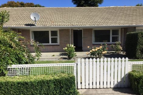 Photo of property in 4/9a Curletts Road, Sockburn, Christchurch, 8042