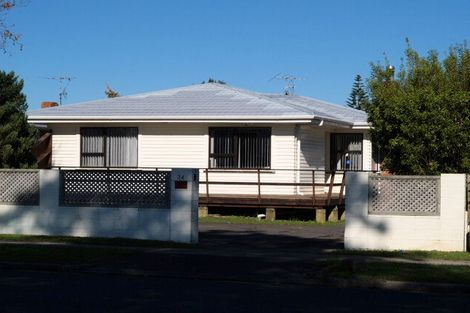 Photo of property in 34 Buckland Road, Mangere East, Auckland, 2024