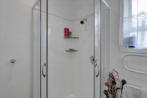 Photo of property in 6 Kingsford Street, Bell Block, New Plymouth, 4312