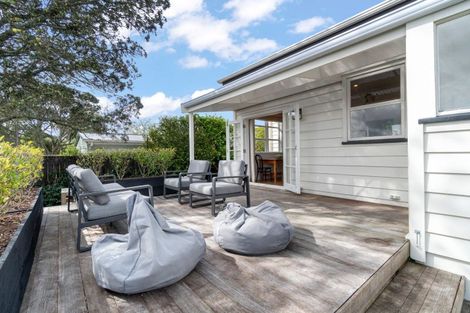 Photo of property in 236 Birkdale Road, Birkdale, Auckland, 0626