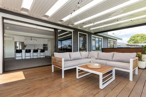 Photo of property in 86a King Street, Taradale, Napier, 4112