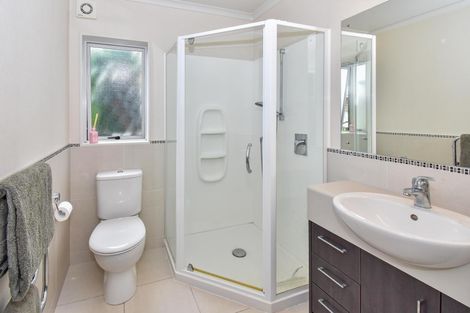 Photo of property in 7 Stranraer Crescent, Wattle Downs, Auckland, 2103