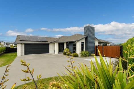 Photo of property in 65 Puhirake Crescent, Pyes Pa, Tauranga, 3112