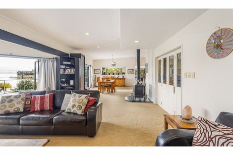 Photo of property in 632 Kellys Bay Road, Pouto, Te Kopuru, 0391