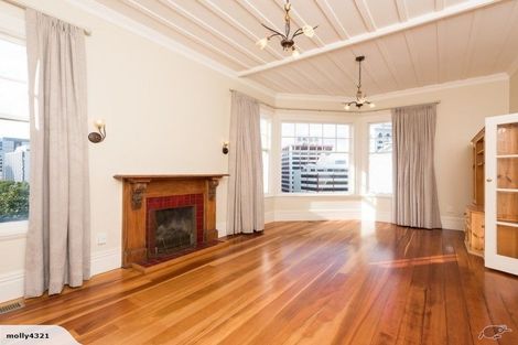 Photo of property in 57 Bolton Street, Kelburn, Wellington, 6012