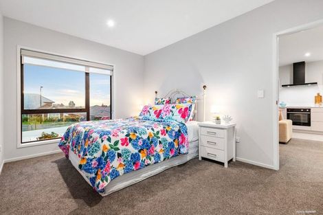 Photo of property in 14 Fisk Road, Pukekohe, 2120