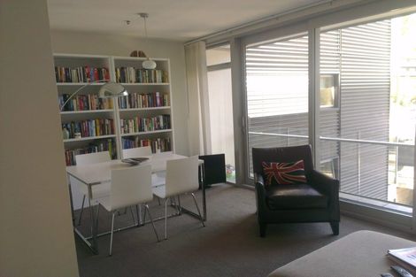 Photo of property in Montreaux Apartments, 3k/164 The Terrace, Wellington Central, Wellington, 6011