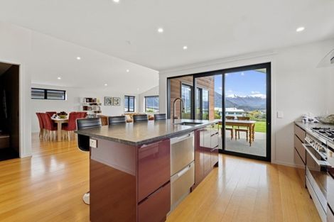 Photo of property in 20 Infinity Drive, Wanaka, 9305