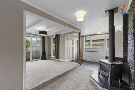 Photo of property in 35 Frederick Street, Carterton, 5713