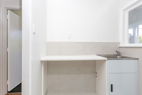 Photo of property in 147 Lancaster Road, Beach Haven, Auckland, 0626