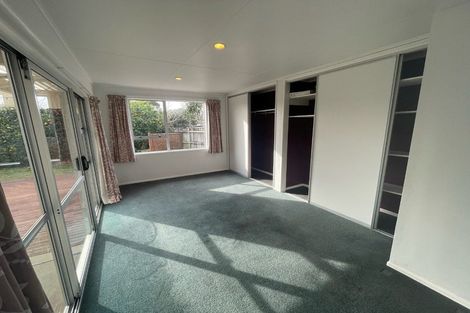 Photo of property in 215 Parklands Avenue, Bell Block, New Plymouth, 4312