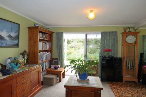 Photo of property in 6 Sunderland Street, Waimangaroa, Westport, 7891