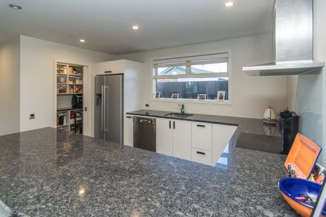 Photo of property in 16 Fox Street, Temuka, 7920