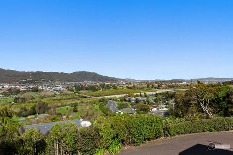 Photo of property in 3 Sunshine Crescent, Kelson, Lower Hutt, 5010