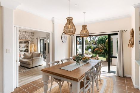 Photo of property in 54 Oreti Crescent, Papamoa Beach, Papamoa, 3118